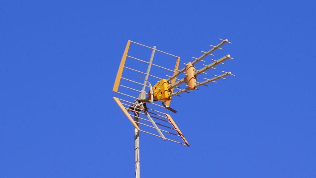 antenne tv hertziennne televes sur mat